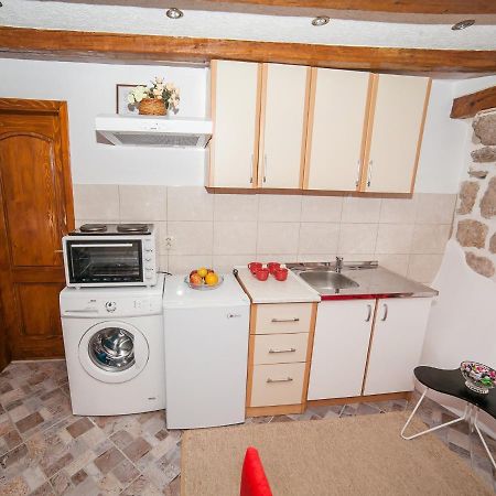 Apartment Alexandra Kotor Luaran gambar