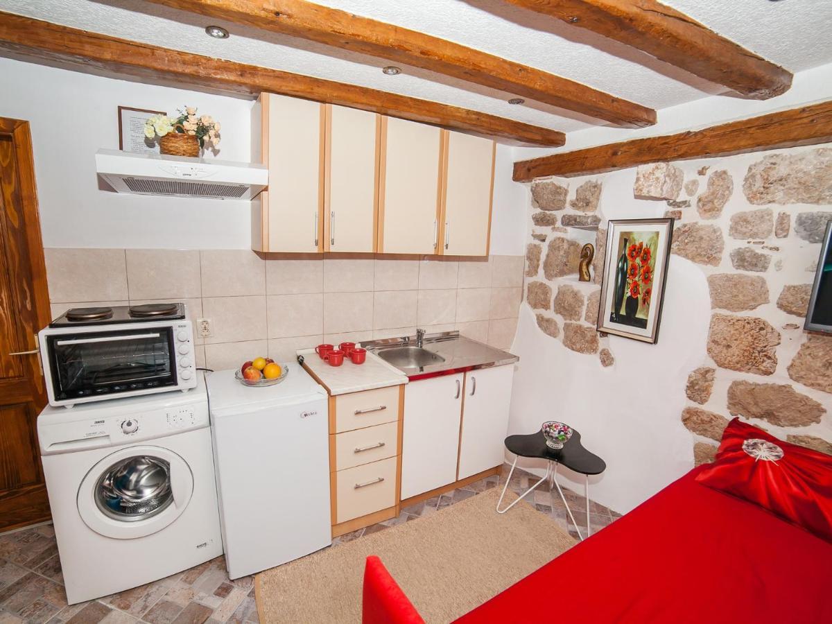Apartment Alexandra Kotor Luaran gambar